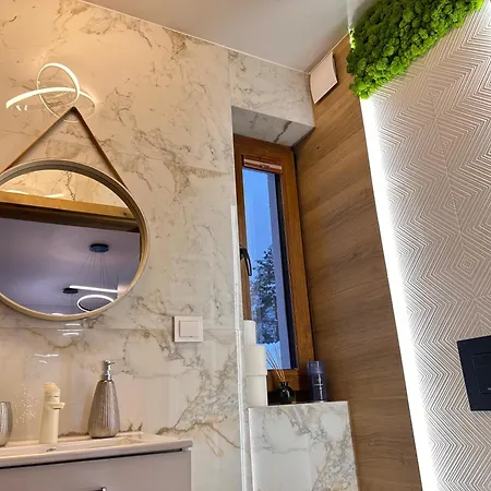 Wyborny Zakatek Apartment Powroznik